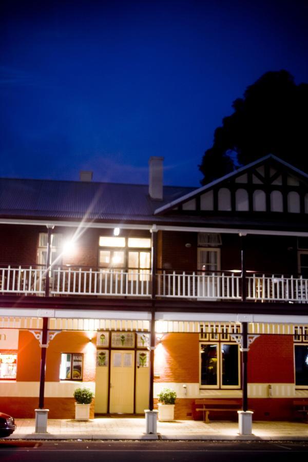 The Bridgetown Hotel Extérieur photo